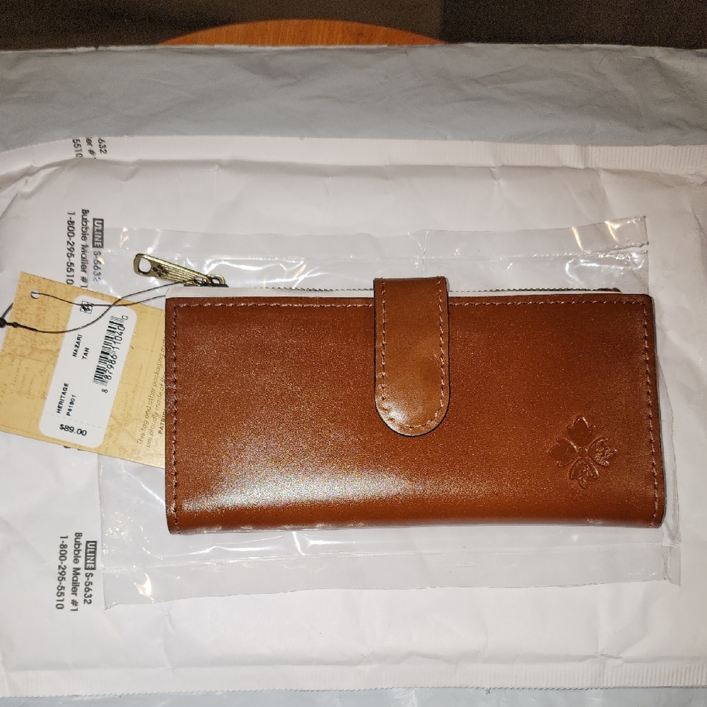 Patricia Nash Brown Leather Key & Card Holder